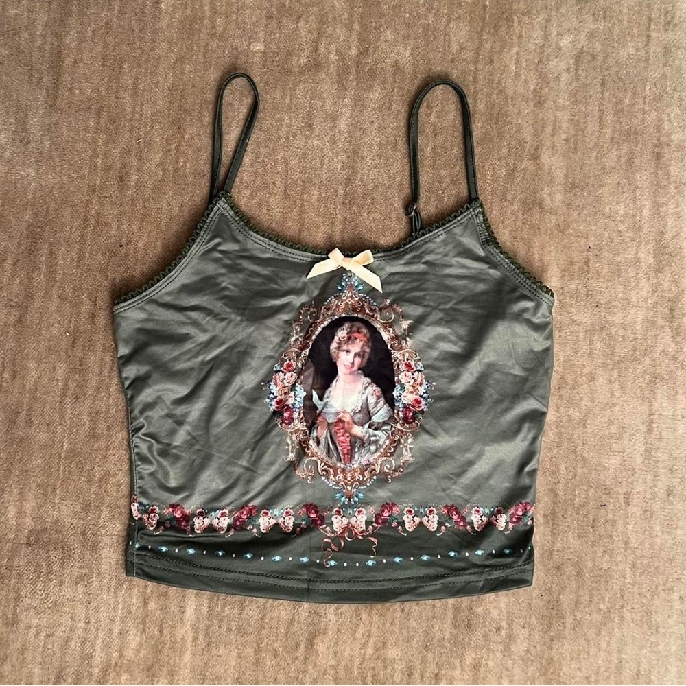 Gorgeous green renaissance tank top